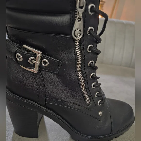 G by Guess Jaydyn Combat Boots Black Lace Up Buckle Zipper Size 9 - Picture 7 of 7